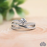 Load image into Gallery viewer, Round Twist Diamond Ring (Modern Design) - Lab Grown