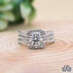 Load image into Gallery viewer, Round Halo Diamond Statement Ring - Lab Grown