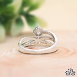 Load image into Gallery viewer, Round Twist Diamond Ring (Modern Design) - Lab Grown