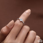 Load image into Gallery viewer, Round Solitaire Diamond Ring (Classic) - Lab Grown
