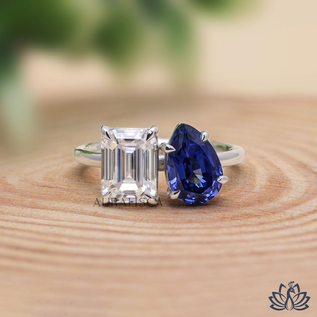 Emerald Solitaire Diamond Ring (Classic) - Lab Grown