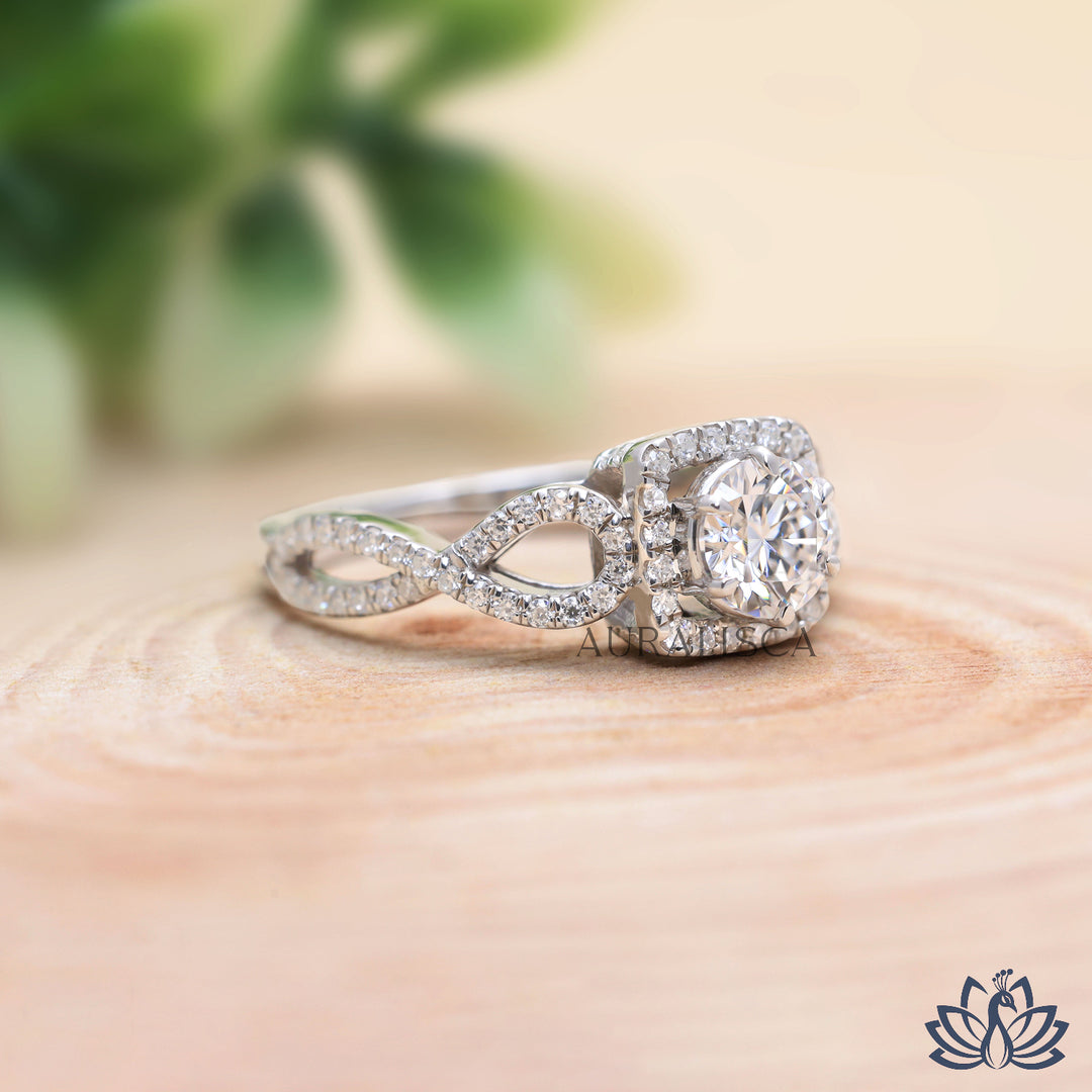 Round Halo Diamond Engagement Ring (Vintage Style) -  Lab Grown