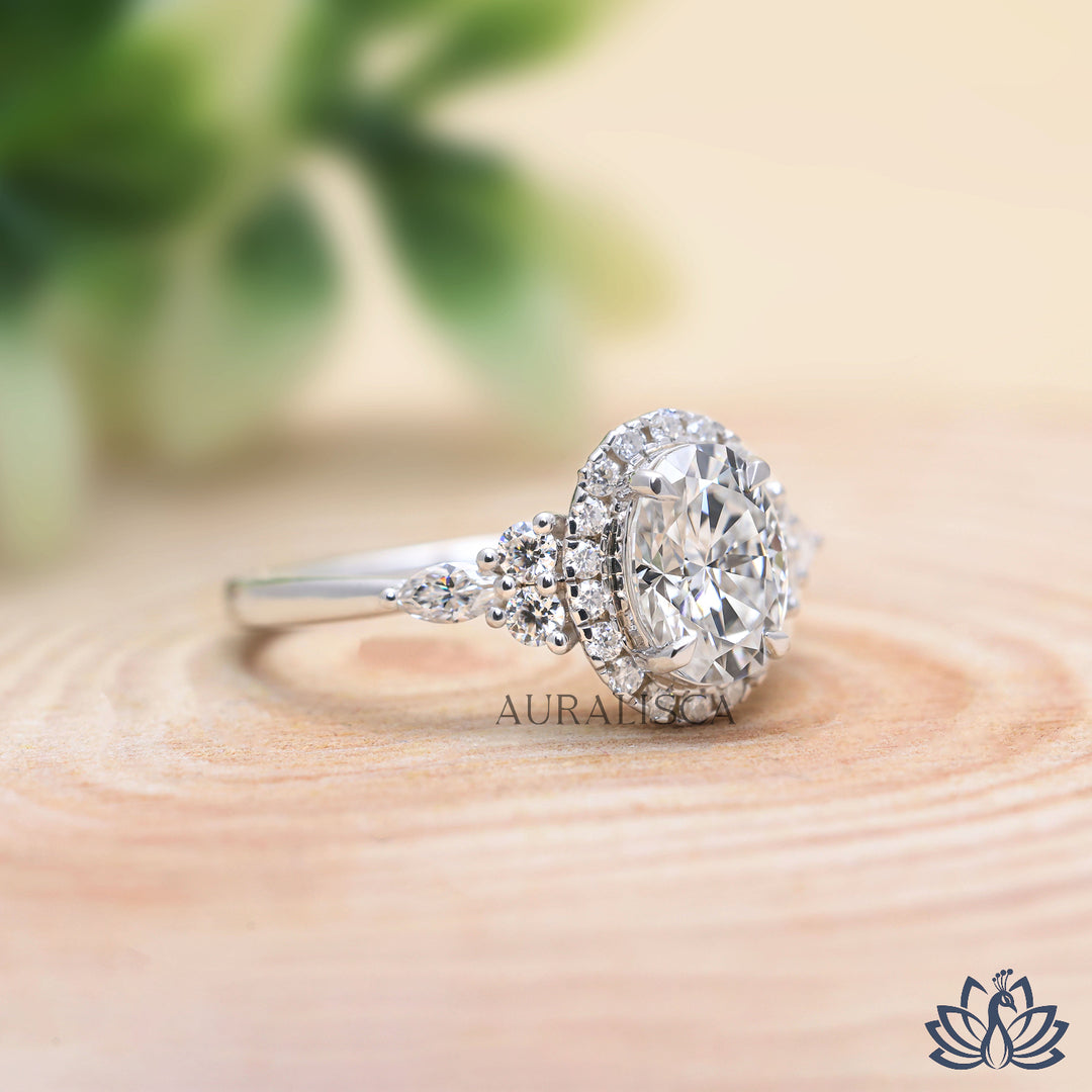 Oval Halo Diamond Engagement Ring - Lab Grown