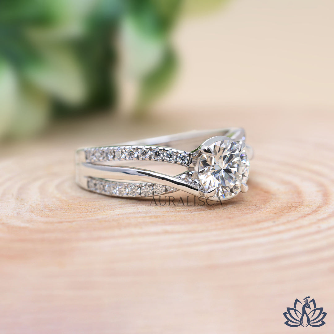 Round Solitaire Diamond Ring - Lab Grown