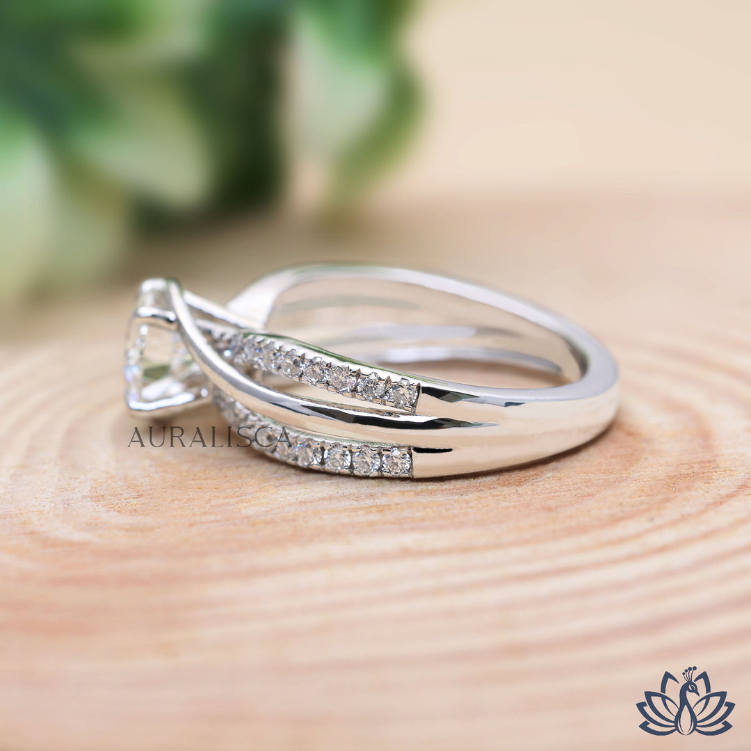 Round Solitaire Diamond Ring - Lab Grown