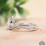 Load image into Gallery viewer, Round Twist Diamond Engagement Ring - Lab Grown