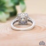 Load image into Gallery viewer, Round Halo Diamond Engagement Ring - Lab Grown