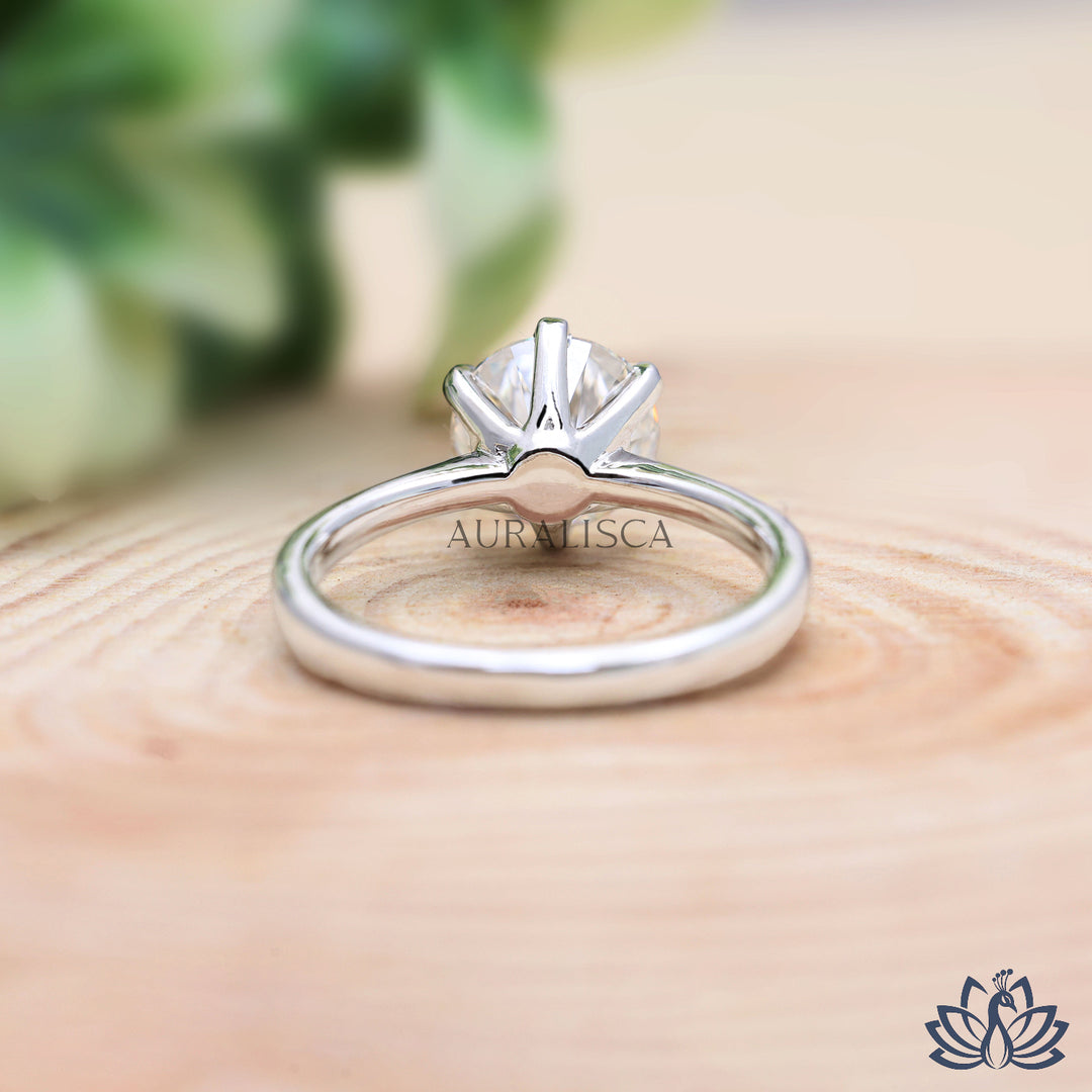 Round Solitaire Diamond Engagement Ring - Lab Grown