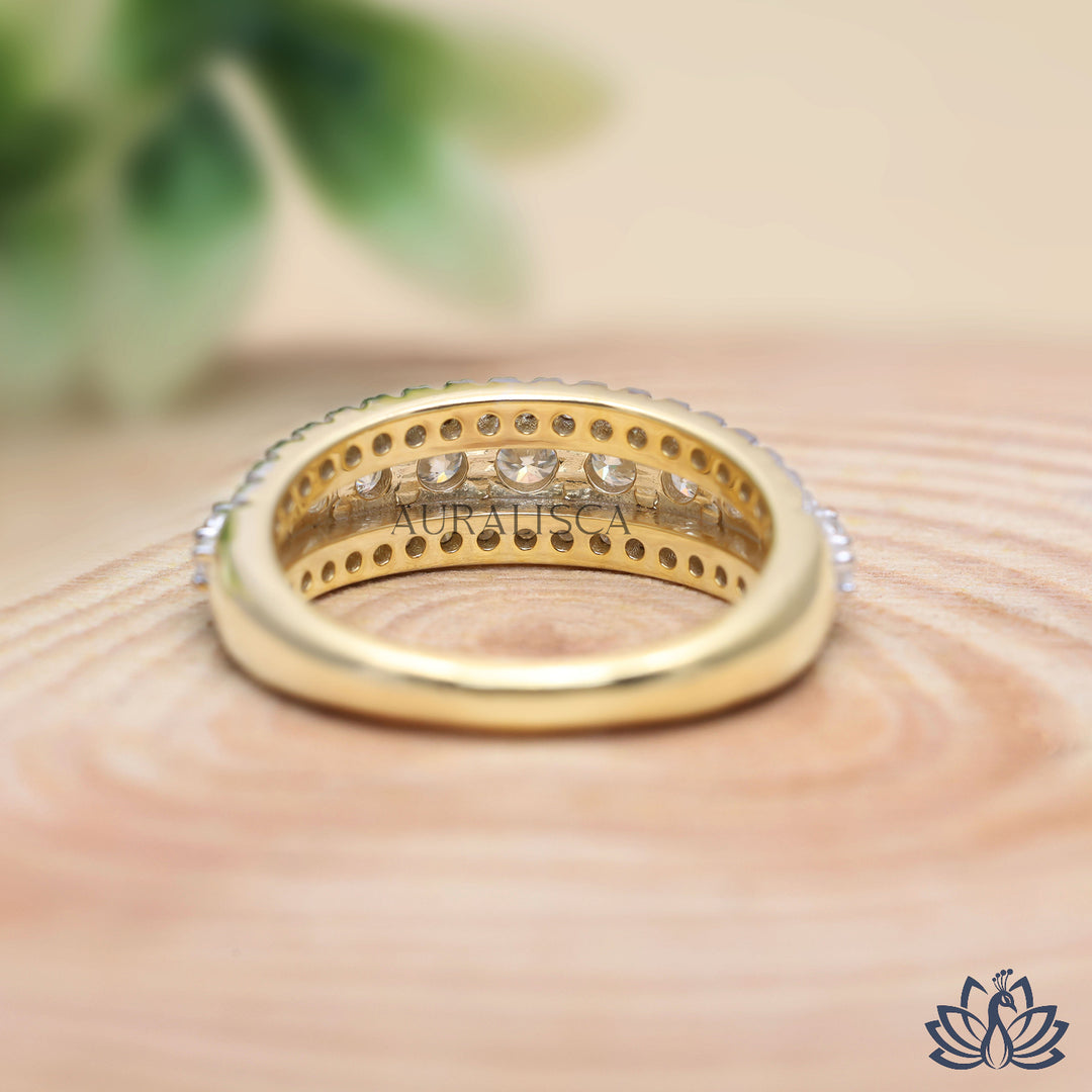 Round Statement Diamond Band Ring - Lab Grown