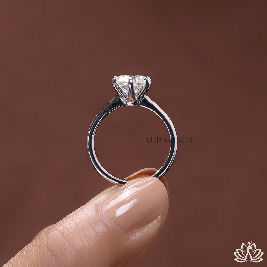 Round Solitaire Diamond Engagement Ring - Lab Grown