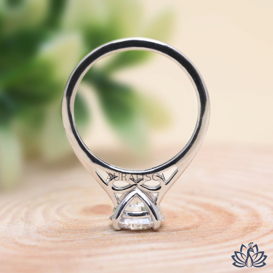 Round Solitaire Diamond Ring (Minimal Band) - Lab Grown