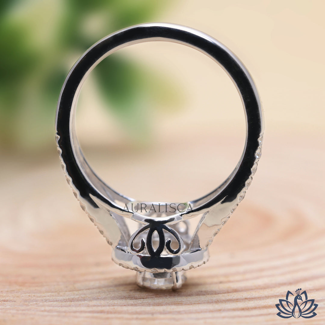 Round Halo Diamond Engagement Ring (Double Halo) - Lab Grown