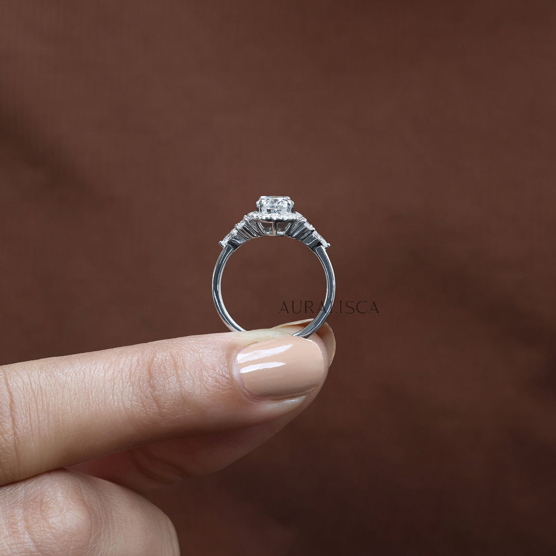 Oval Halo Diamond Engagement Ring - Lab Grown