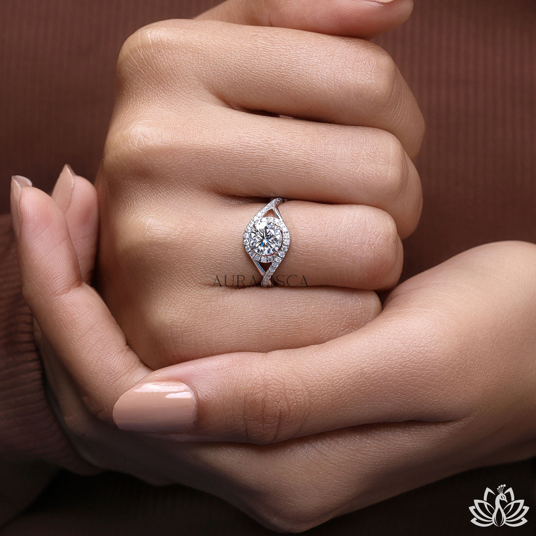 Round Twist Halo Diamond Ring - Lab Grown