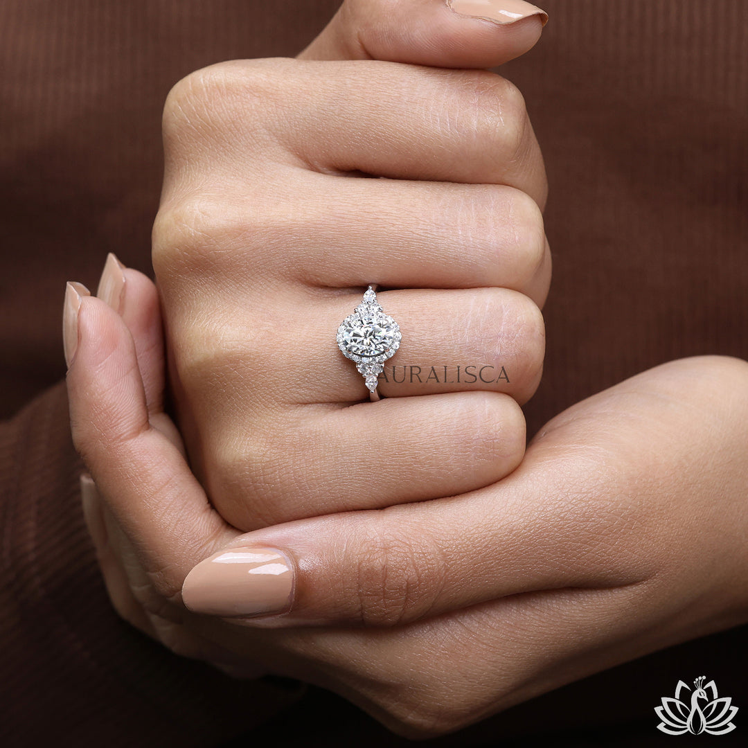 Oval Halo Diamond Engagement Ring - Lab Grown