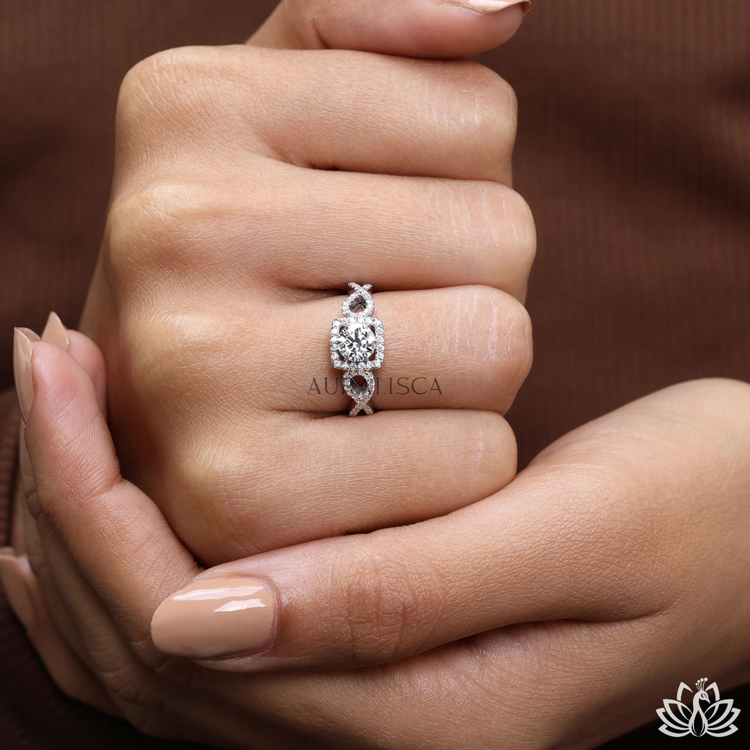Round Halo Diamond Engagement Ring (Vintage Style) -  Lab Grown