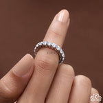 Load image into Gallery viewer, Round Fashion Diamond Ring - Lab Grown