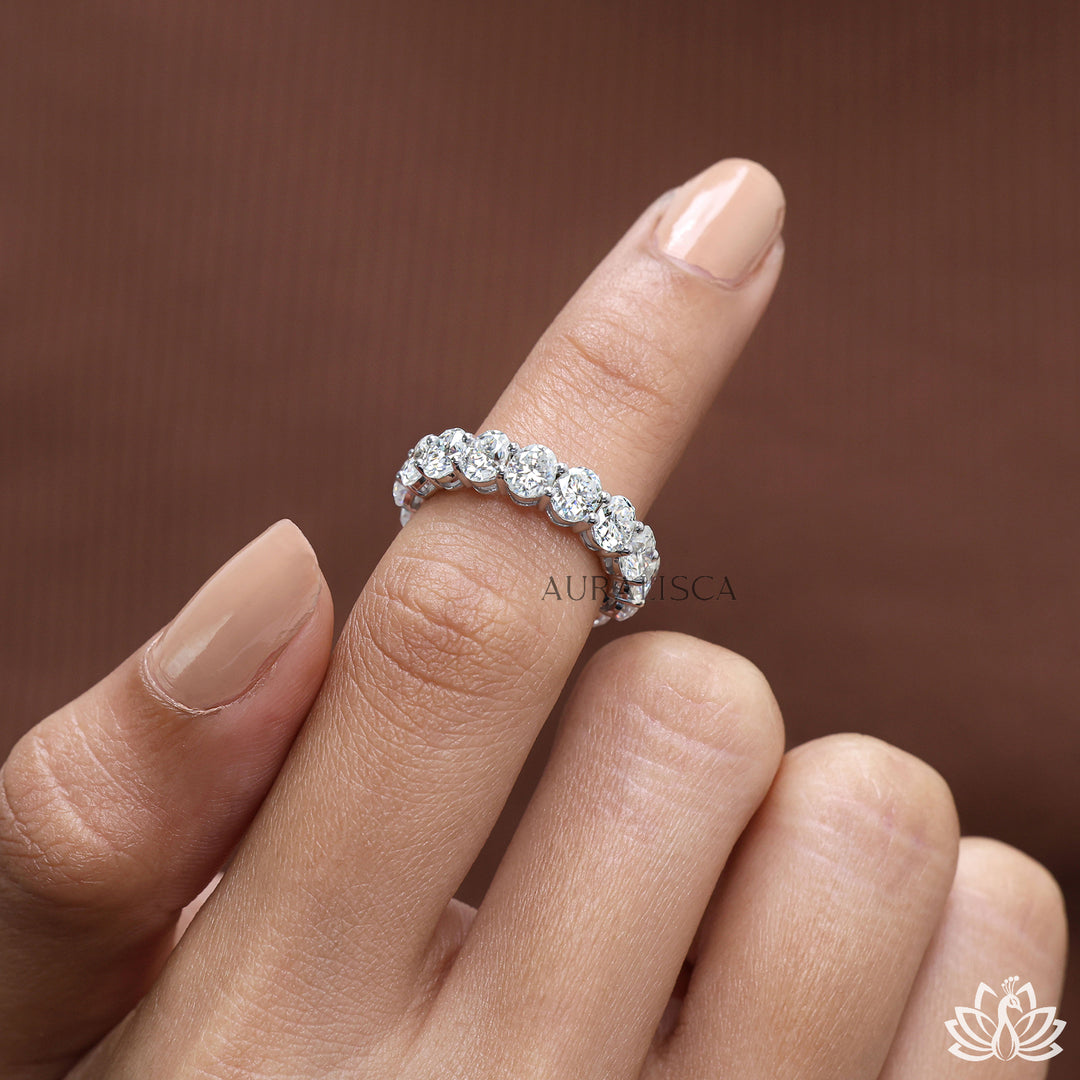 Oval Eternity Diamond Ring (Luxury Band) - Moissanite Diamond