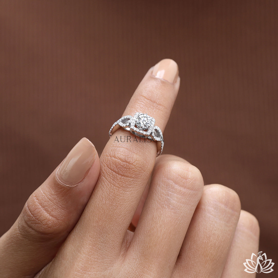 Round Halo Diamond Engagement Ring (Vintage Style) -  Lab Grown