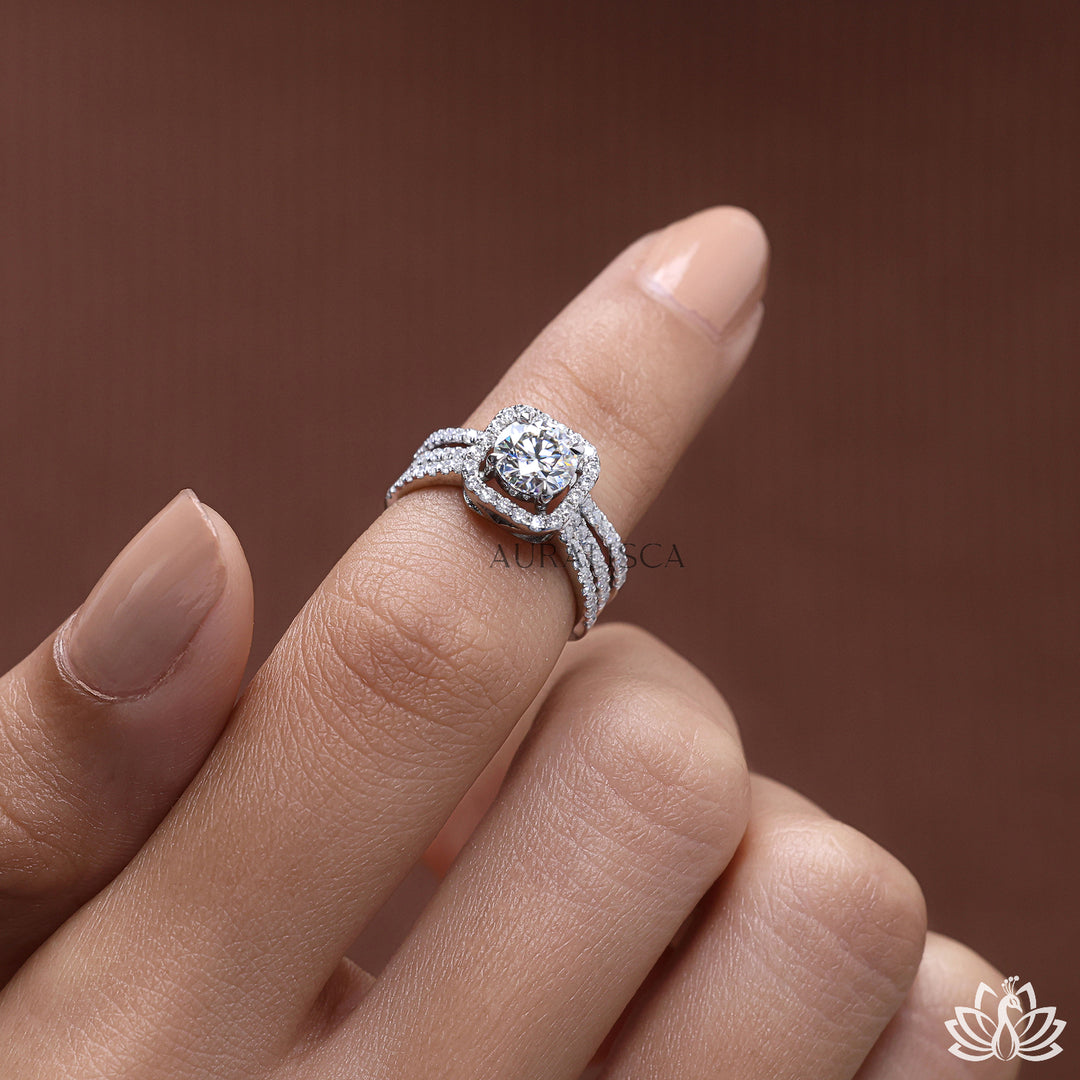 Round Halo Diamond Statement Ring - Lab Grown
