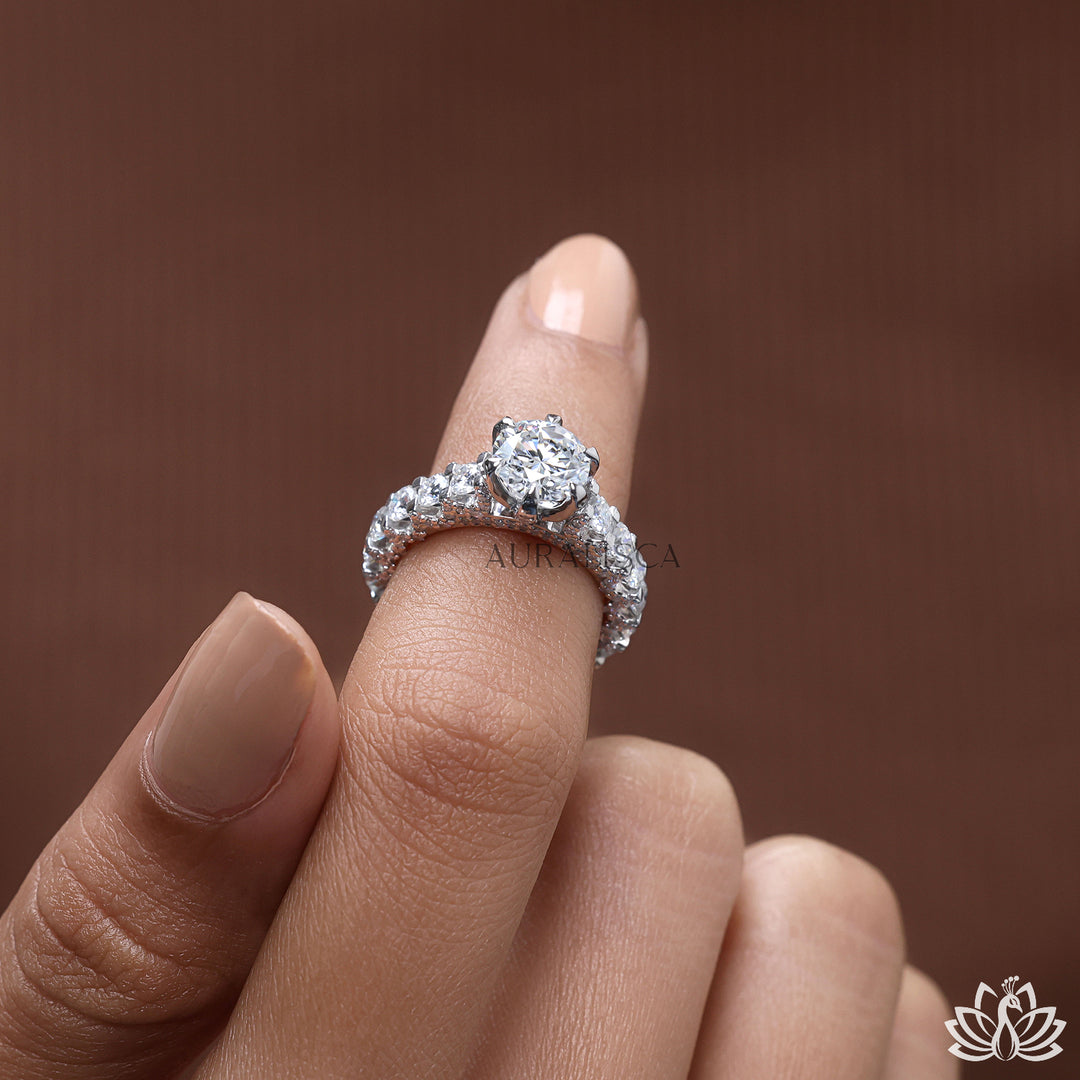 Round Halo Diamond Engagement Ring - Lab Grown