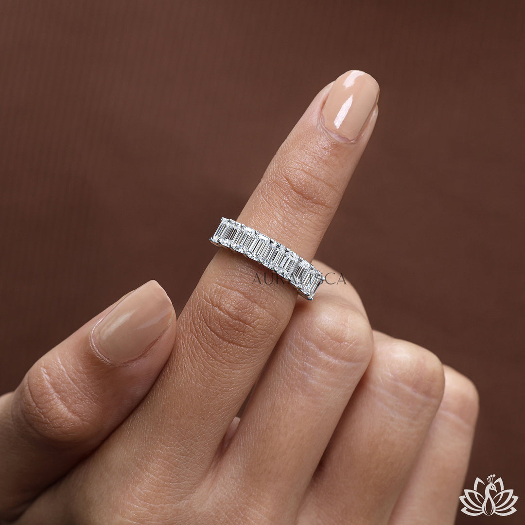Emerald Solitaire Diamond Ring (Bezel Style) - Lab Grown