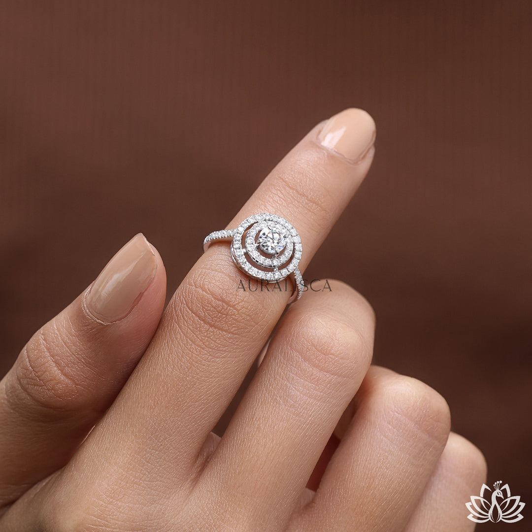 Round Halo Diamond Engagement Ring (Vintage Design) - Lab Grown