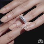 Load and play video in Gallery viewer, Round Statement Diamond Band Ring - Lab Grown