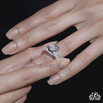 Load and play video in Gallery viewer, Round Designer Diamond Ring - Lab Grown