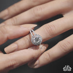 Load and play video in Gallery viewer, Round Halo Diamond Ring - Lab Grown